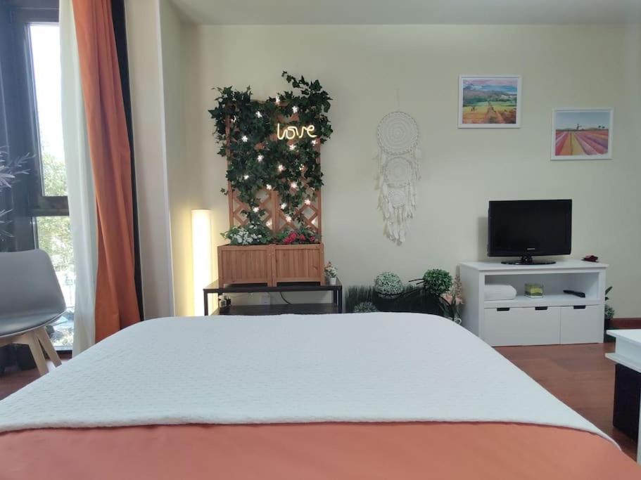 Madrid Alcotour Apto Trabajo Y Relax Alcobendas Dış mekan fotoğraf